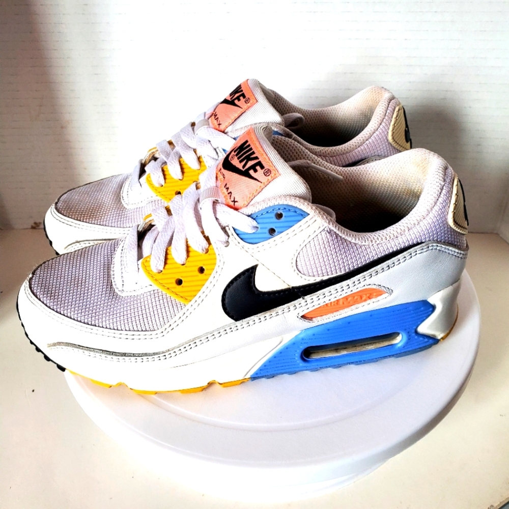 Nike Air Max Women's White Solar Flare Sneakers Size 7